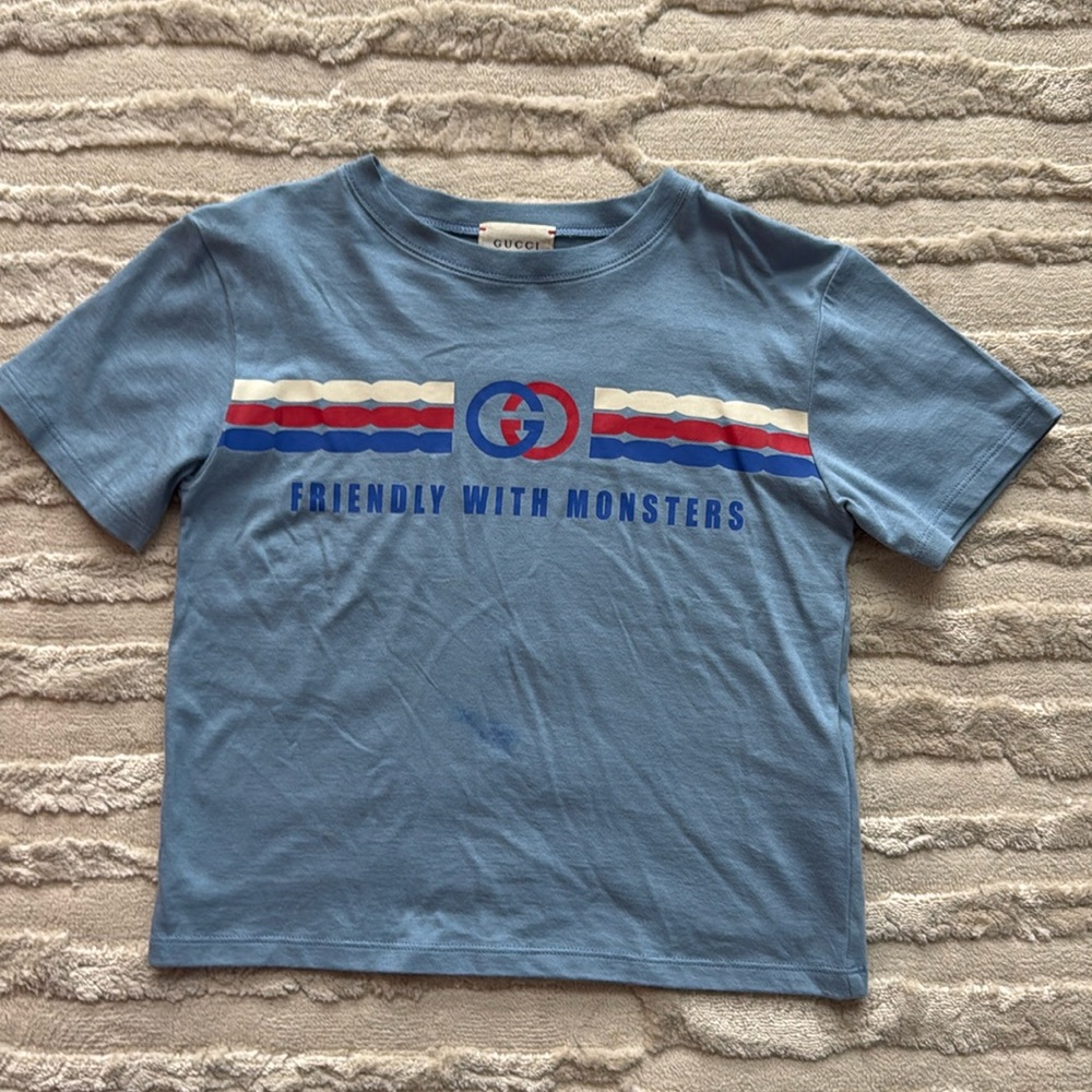 Boy’s Gucci shirt